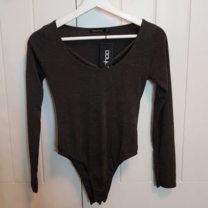 New Boohoo grey strappy bodysuit